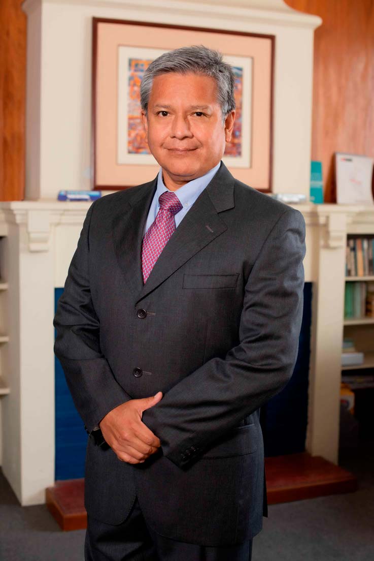 Fernando Valenzuela Sumarriva